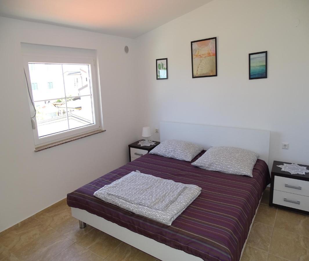 Apartmani David Vir Exterior photo