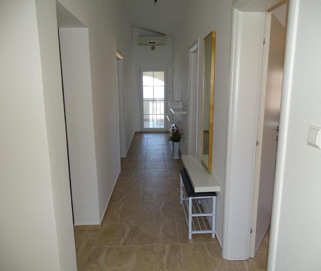 Apartmani David Vir Exterior photo