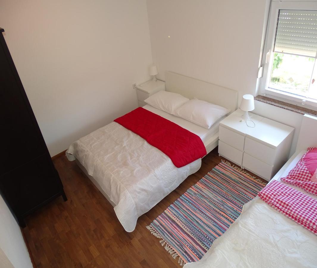 Apartmani David Vir Exterior photo