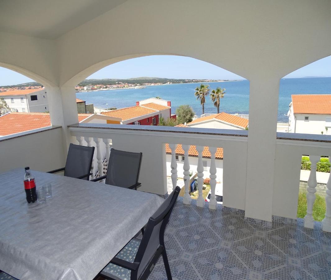Apartmani David Vir Exterior photo