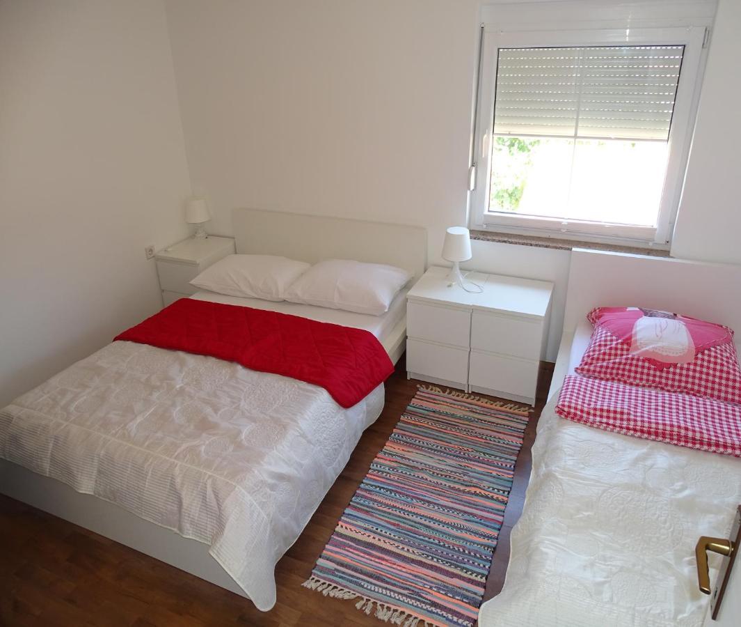 Apartmani David Vir Exterior photo