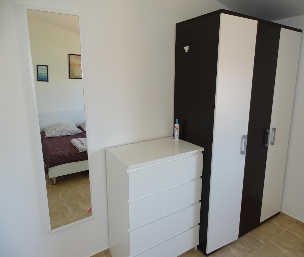 Apartmani David Vir Exterior photo
