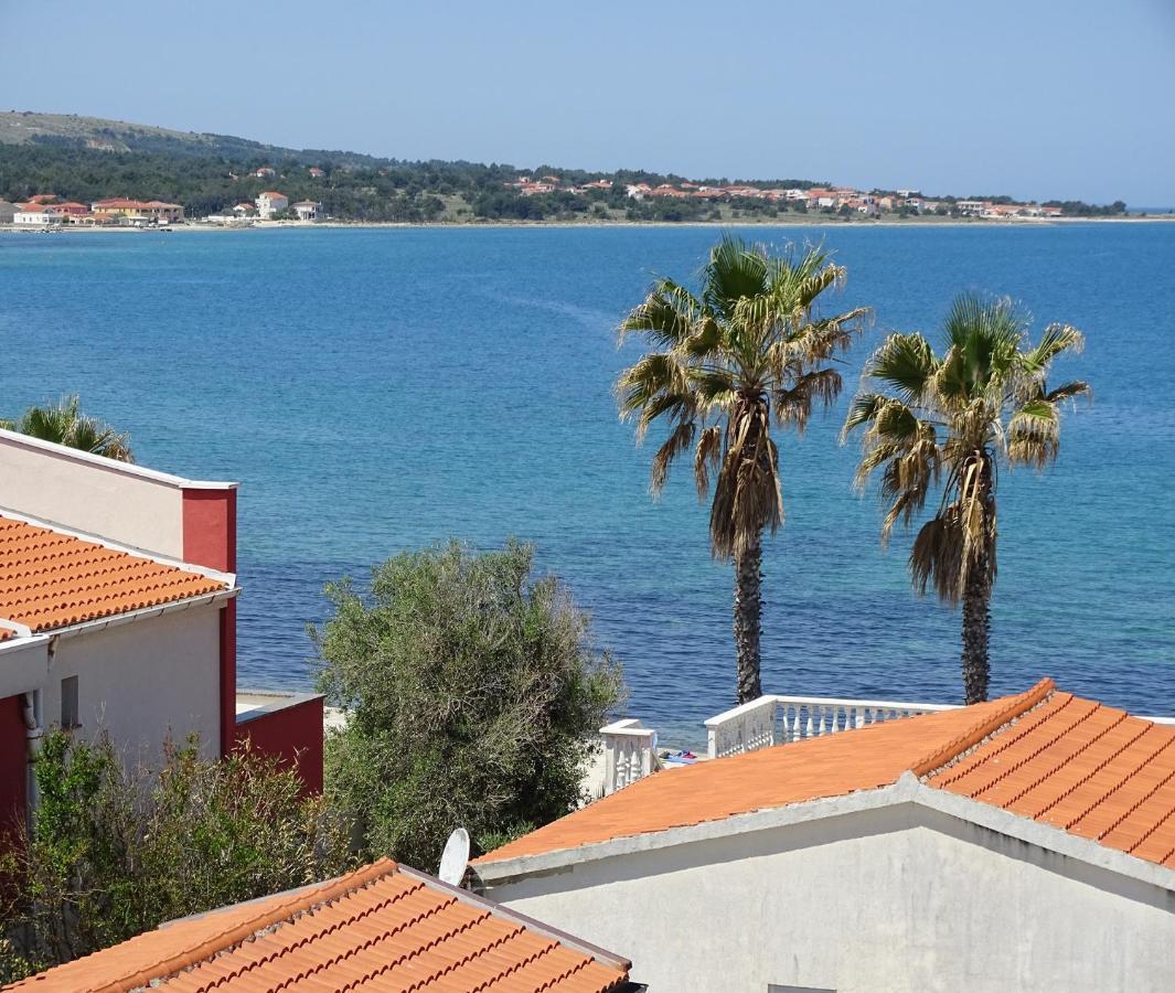 Apartmani David Vir Exterior photo