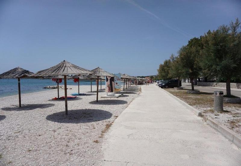 Apartmani David Vir Exterior photo